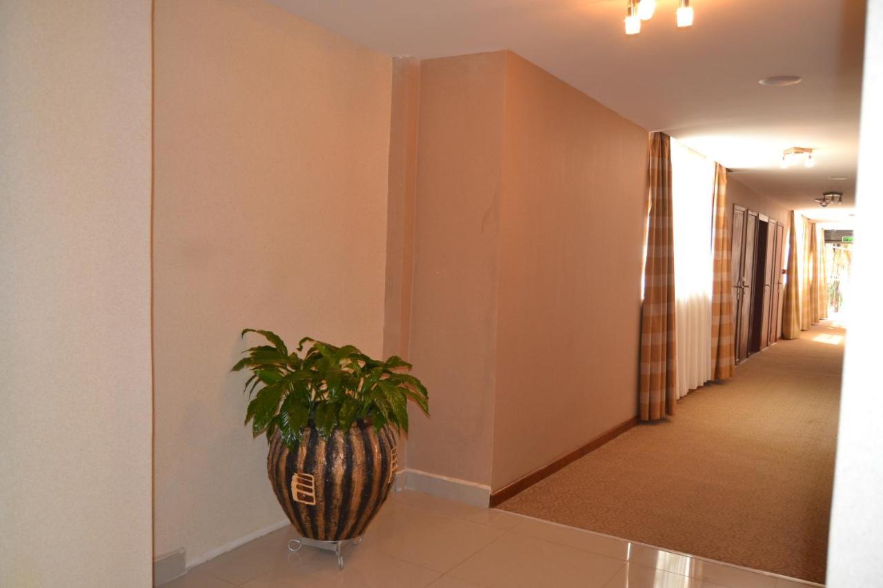 Hotel Villa Portofino Kigali Bagian luar foto