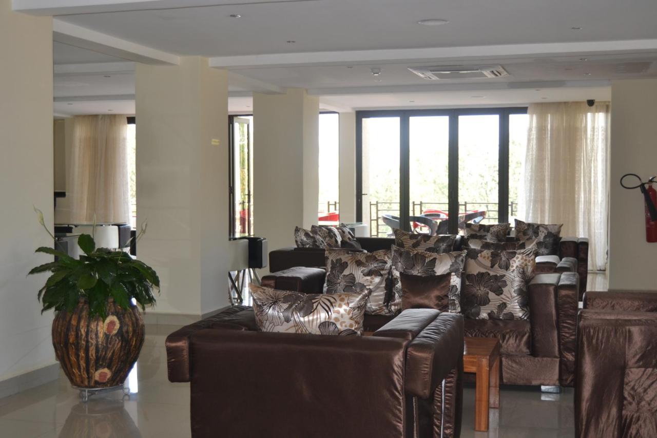 Hotel Villa Portofino Kigali Bagian luar foto