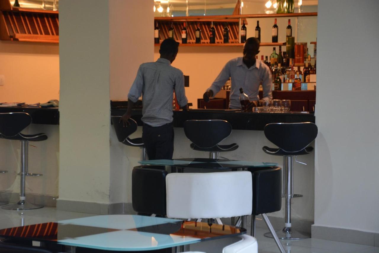 Hotel Villa Portofino Kigali Bagian luar foto