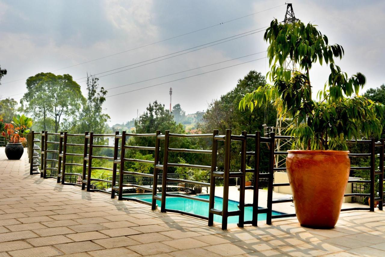 Hotel Villa Portofino Kigali Bagian luar foto